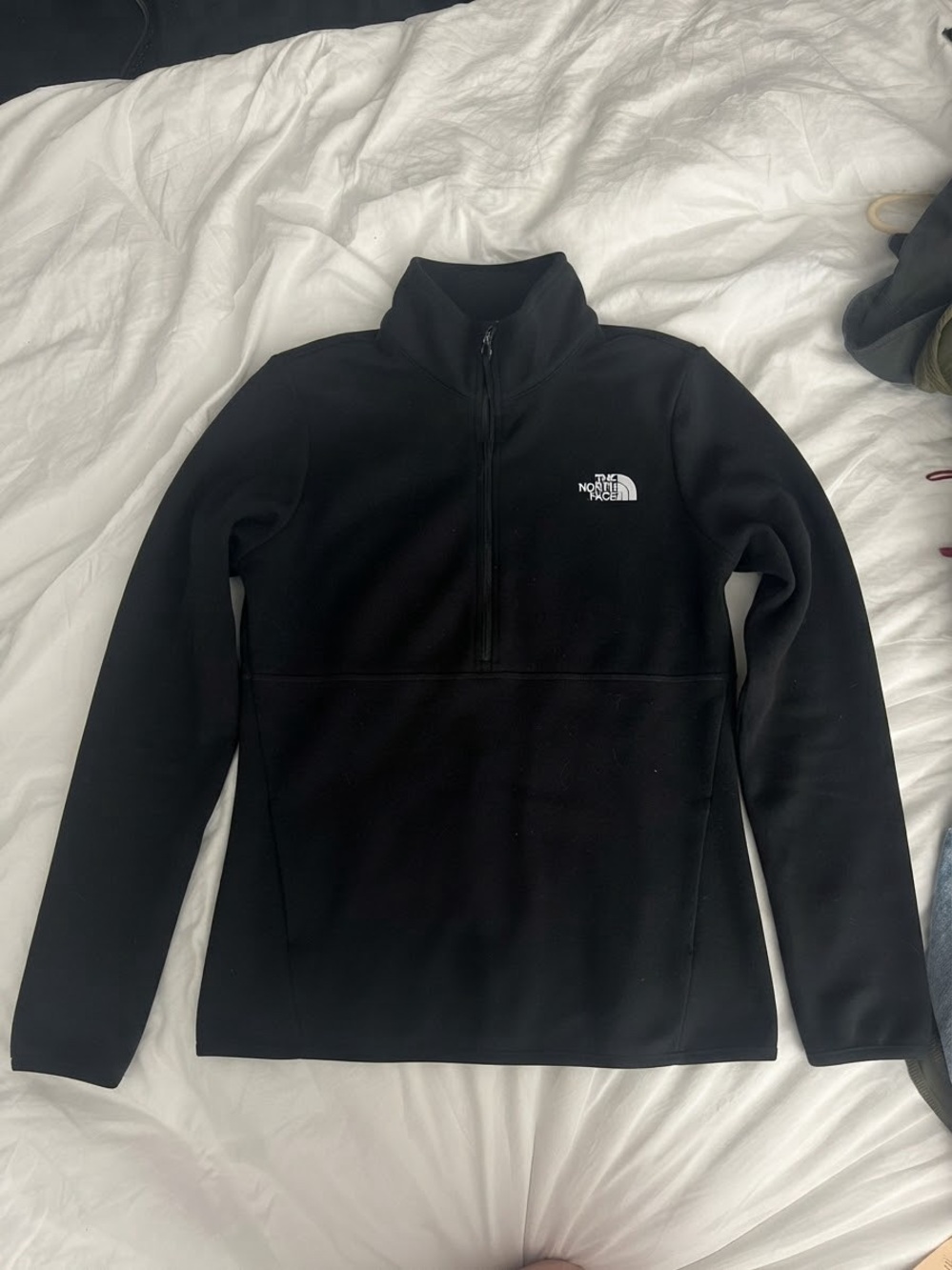 The North Face women’s Black Half-Zip Fleece Pullover